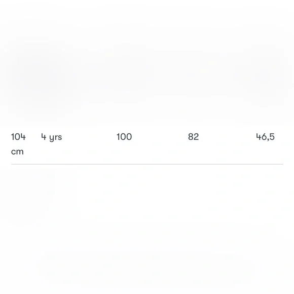 Kuling snow suit 
Size : 104 
Age range 4 or small 5 
Mossy light green - Picture 5 of 5